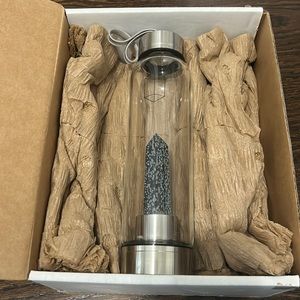 NWT Free People Glacce Black Snowflake Obsidian Water Bottle